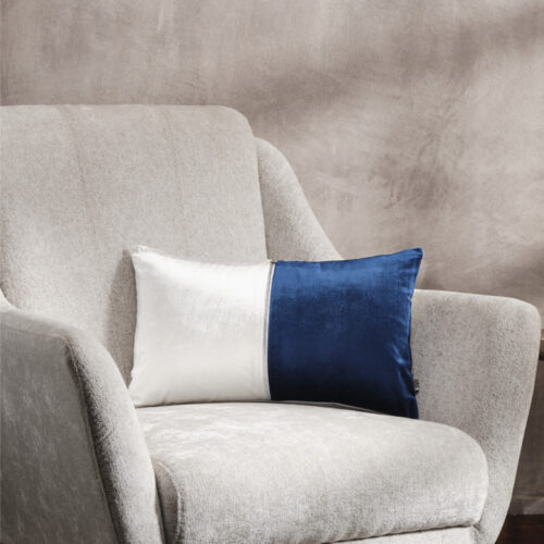 Plush Lumbar – Snowflake & Electric Blue